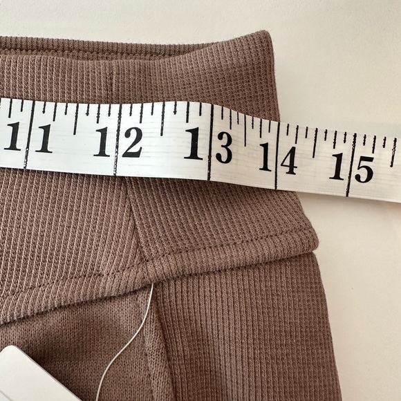 Lululemon Scuba HR Mini Skirt Small‎ Taupetastic Stretch Athleisure new - Picture 6 of 8